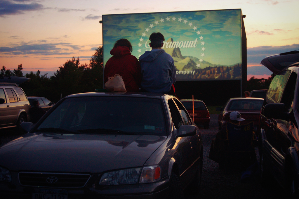  В Орске возможно создадут заправочную станцию с открытым кинотеатром на почти 30 автомобилей