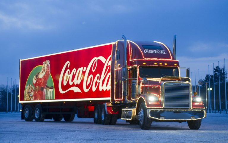 Грузовик Coca-Cola остановится в Великом Новгороде