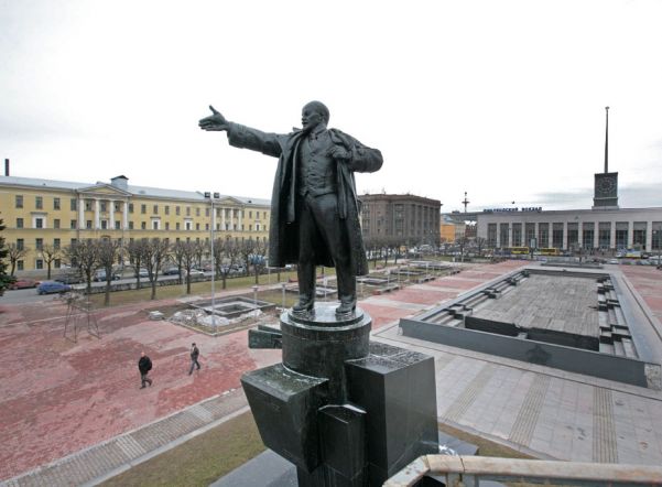 Объединение недвижимости и транспорта в Санкт-Петербурге